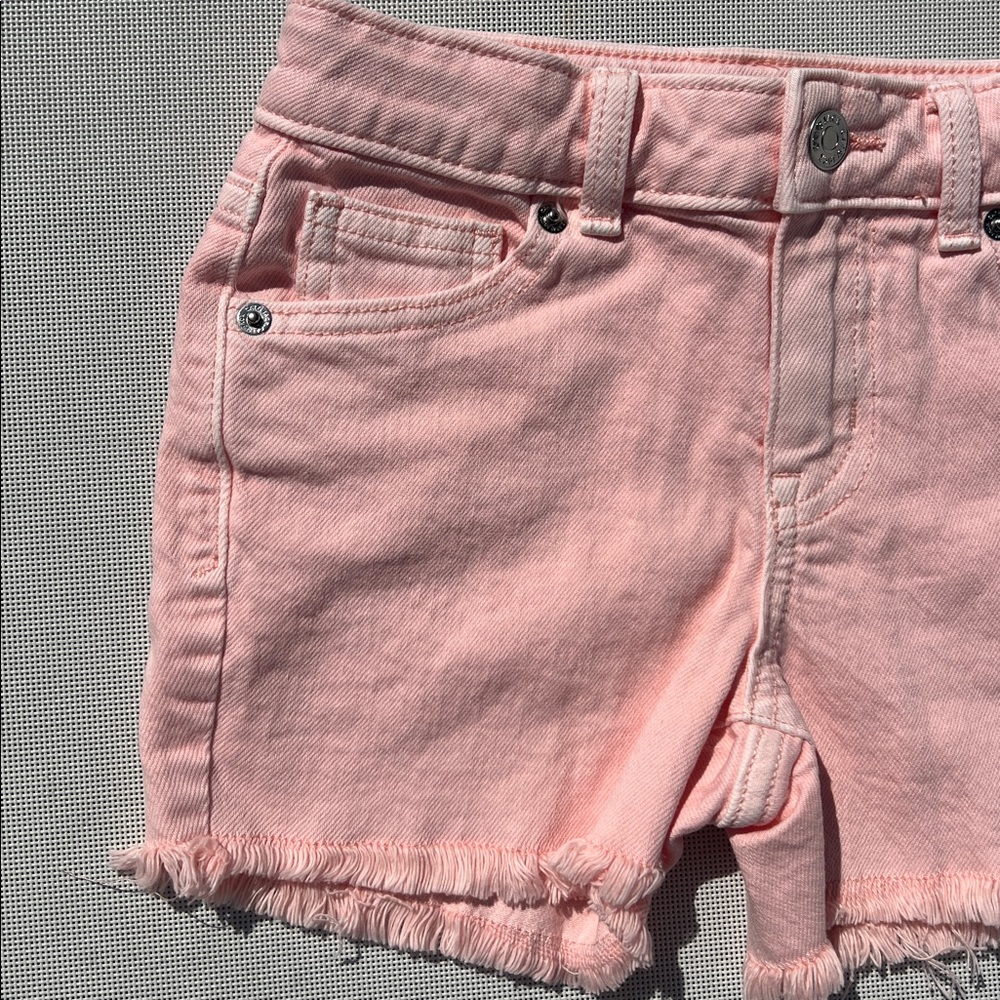 NWT Cat & Jack pink frayed denim shorts for little girl - Picture 3 of 6